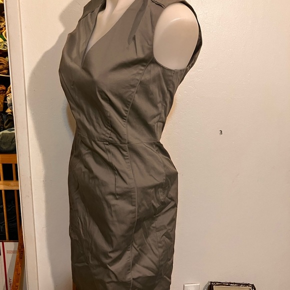 H & M Elegant Brown Sleeveless cocktail Dress size 10 nwot - Picture 4 of 9